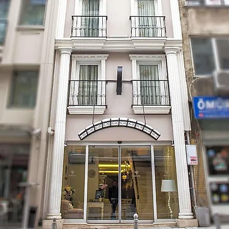 Mr. Bird Hotel 3*