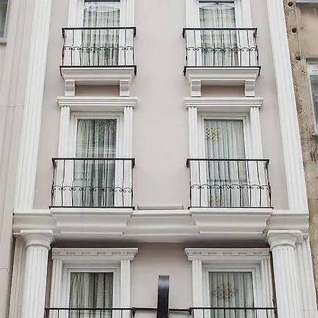 Mr. Bird Istanbul